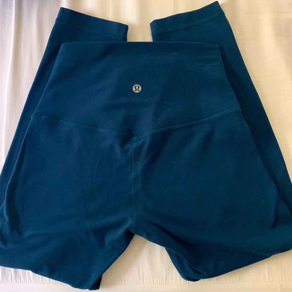 Lululemon Align Crop